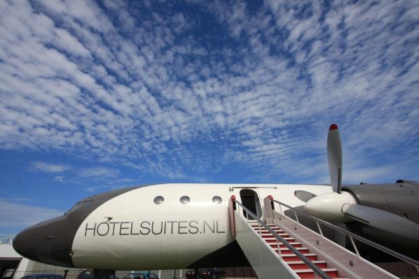Vliegtuigsuite Teuge, Menginap di Pesawat Mewah di Jantung Belanda