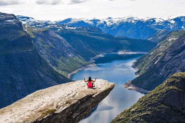 Solo Travel untuk Perempuan, Aman, Seru, dan Membebaskan