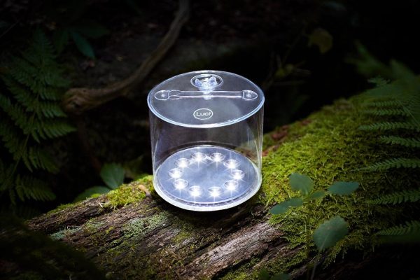 Lampu Solar Inflatable, Penerangan Praktis dan Ramah Lingkungan untuk Traveler