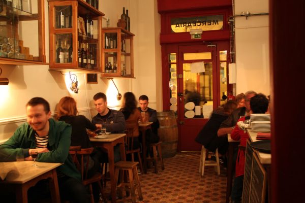 Taberna da Rua das Flores, Neo-Taberna Lisbon yang Menyatu dengan Jiwa Kota Tua
